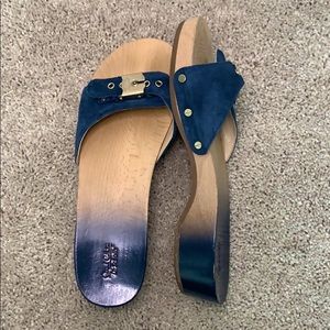 Rare Dr. Scholl’s Navy Ombré Sandal
